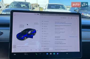 Седан Tesla Model 3 2018 в 