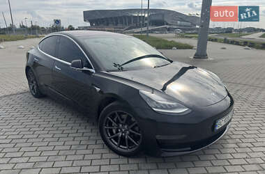 Седан Tesla Model 3 2018 в 