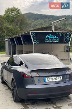 Седан Tesla Model 3 2018 в 