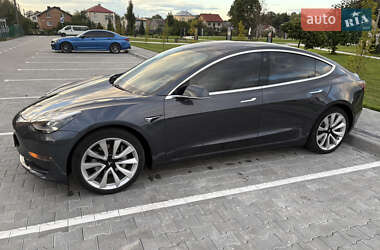 Седан Tesla Model 3 2018 в 