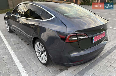 Седан Tesla Model 3 2018 в 