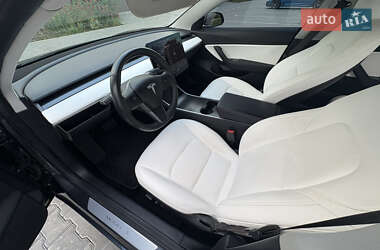 Седан Tesla Model 3 2018 в 