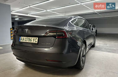 Седан Tesla Model 3 2019 в 