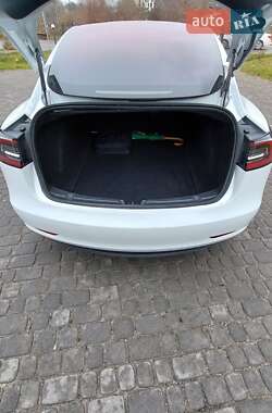 Седан Tesla Model 3 2018 в 