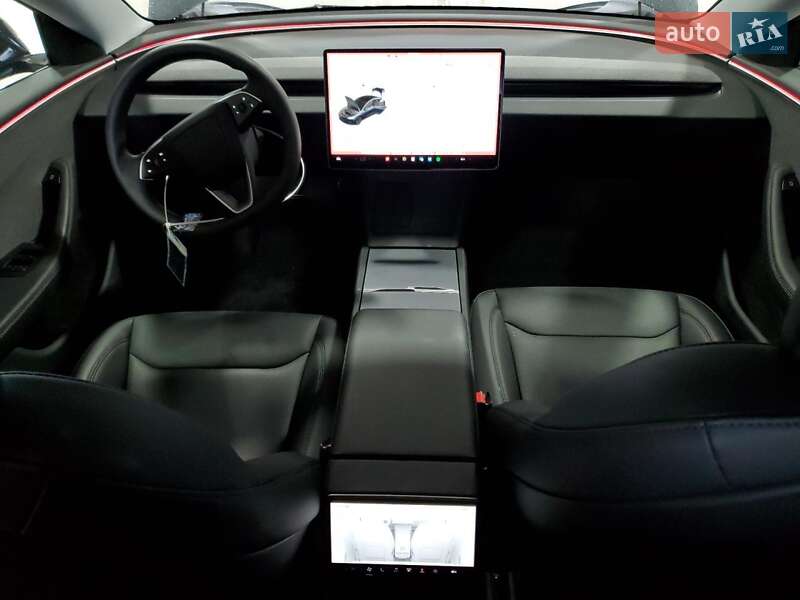 Седан Tesla Model 3 2024 в Києві