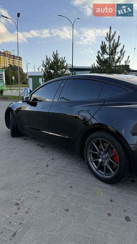 Седан Tesla Model 3 2018 в Хмельницькому