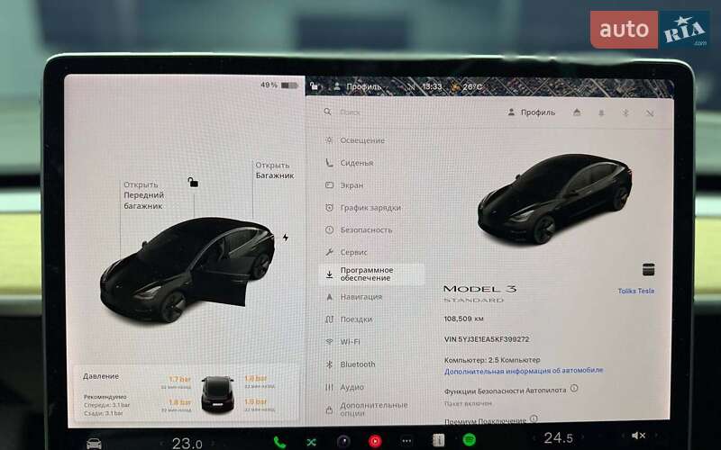 Седан Tesla Model 3 2019 в Чернівцях