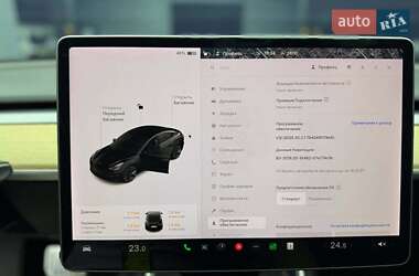 Седан Tesla Model 3 2019 в 