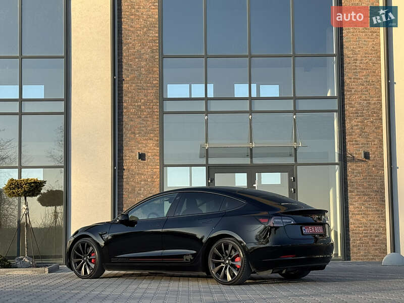 Седан Tesla Model 3 2019 в Тернополі фото 13 Седан Tesla Model 3 2019 в Тернополі