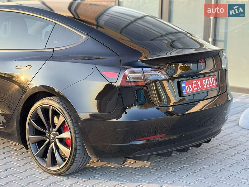 Седан Tesla Model 3 2019 в Тернополі фото 23 Седан Tesla Model 3 2019 в Тернополі