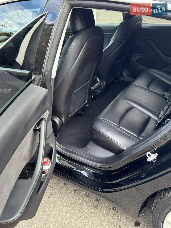 Седан Tesla Model 3 2018 в Києві фото 26 Седан Tesla Model 3 2018 в Києві