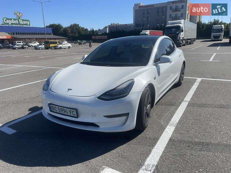 Седан Tesla Model 3 2019 в Львові фото 2 Седан Tesla Model 3 2019 в Львові