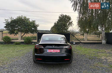 Седан Tesla Model 3 2018 в 