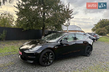 Седан Tesla Model 3 2018 в 
