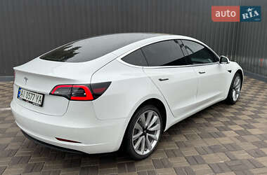 Седан Tesla Model 3 2018 в 