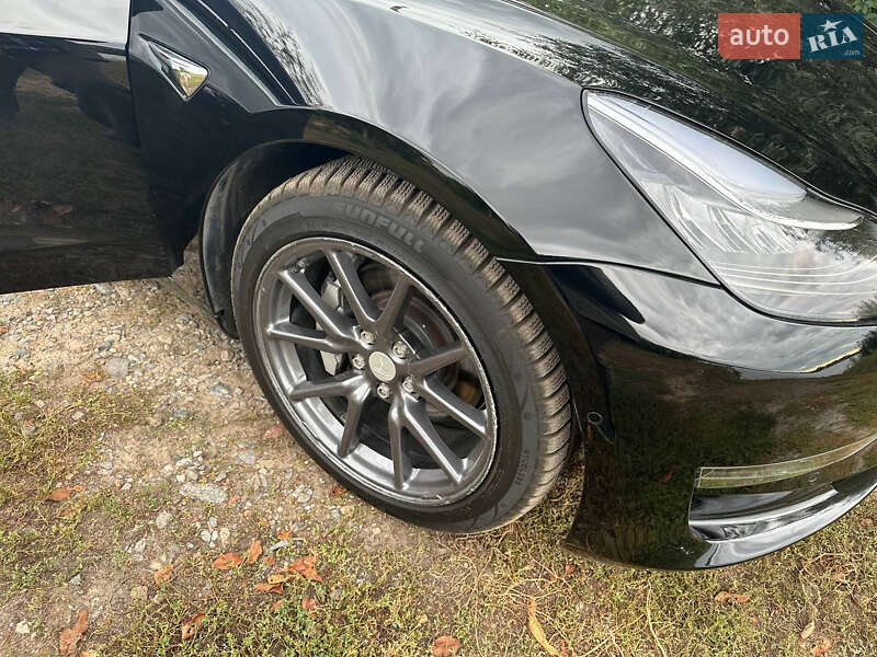 Седан Tesla Model 3 2020 в Харькове фото 9 Седан Tesla Model 3 2020 в Харькове