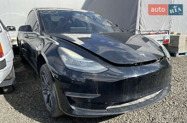 Седан Tesla Model 3 2018 в Луцке