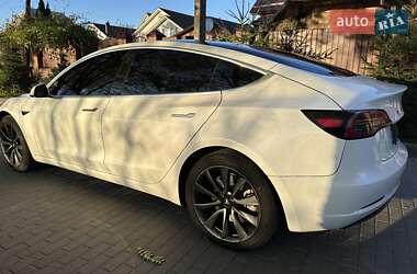 Седан Tesla Model 3 2019 в Белой Церкви