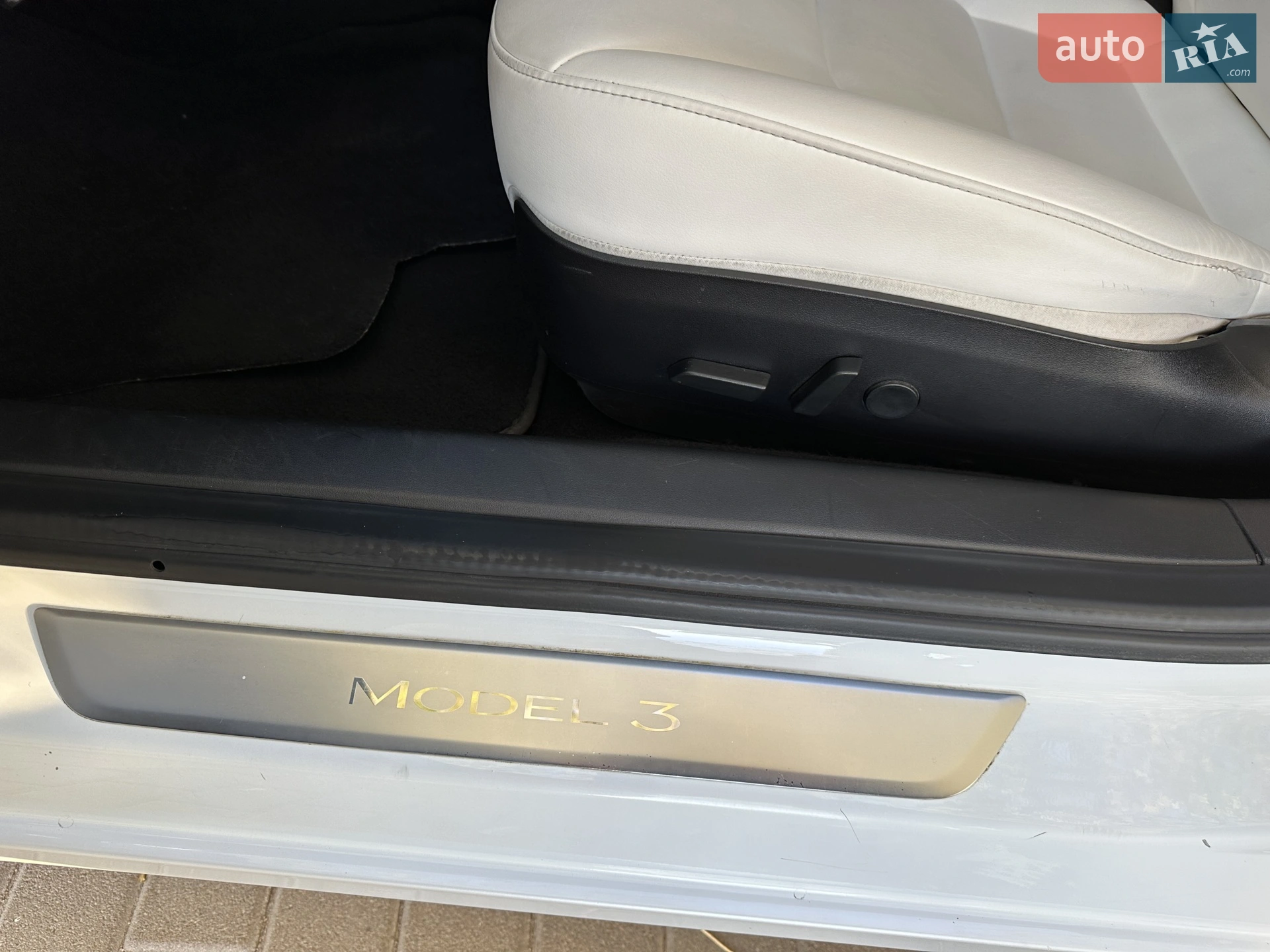 2019 Tesla Model 3 - мініатюра 36