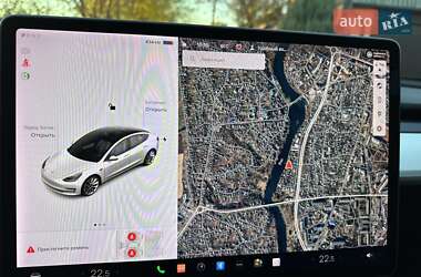 Седан Tesla Model 3 2019 в Белой Церкви