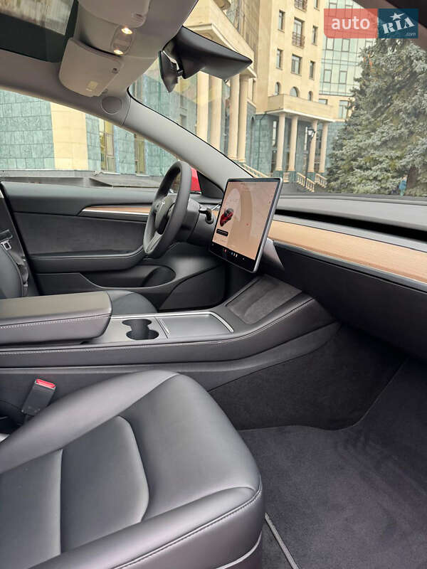 Седан Tesla Model 3 2022 в Одесі