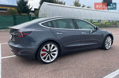 Седан Tesla Model 3 2019 в 