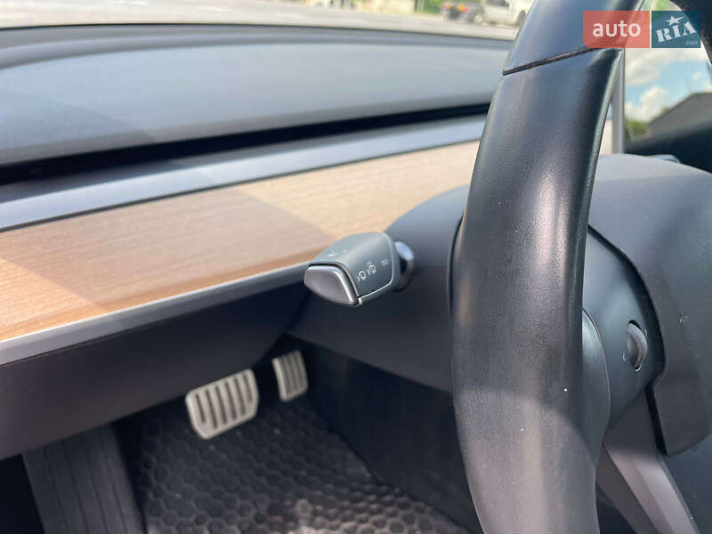 Седан Tesla Model 3 2019 в Львове фото 15 Седан Tesla Model 3 2019 в Львове