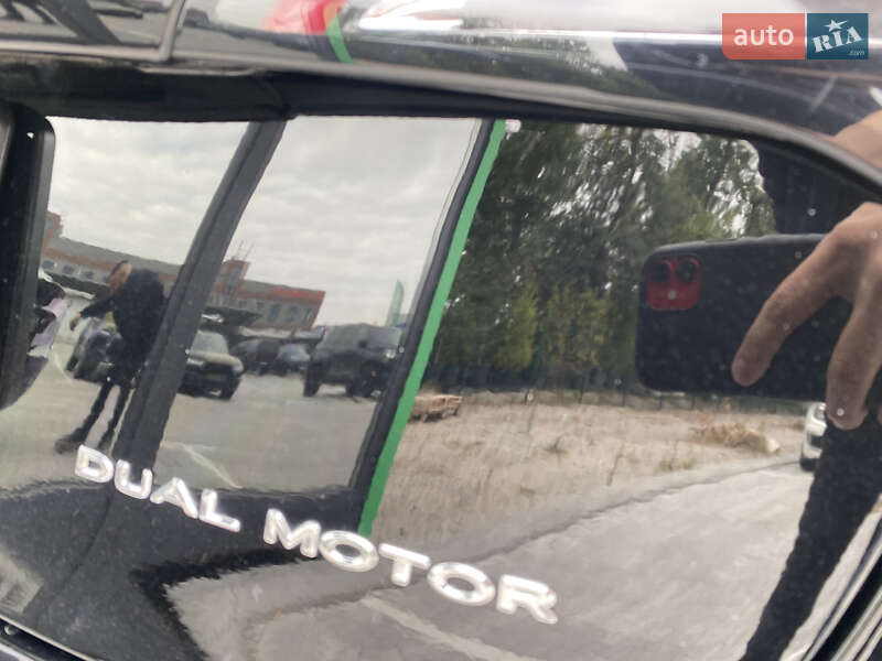 Седан Tesla Model 3 2018 в Києві