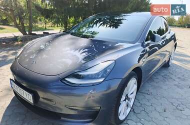 Седан Tesla Model 3 2019 в 