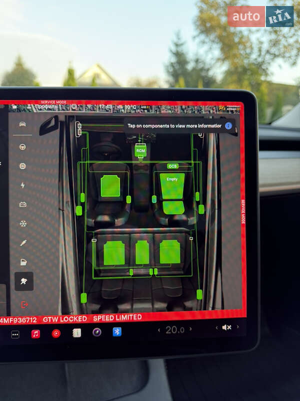 Седан Tesla Model 3 2021 в Луцьку