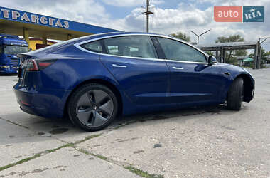 Седан Tesla Model 3 2018 в 