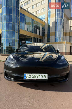 Седан Tesla Model 3 2022 в Харкові