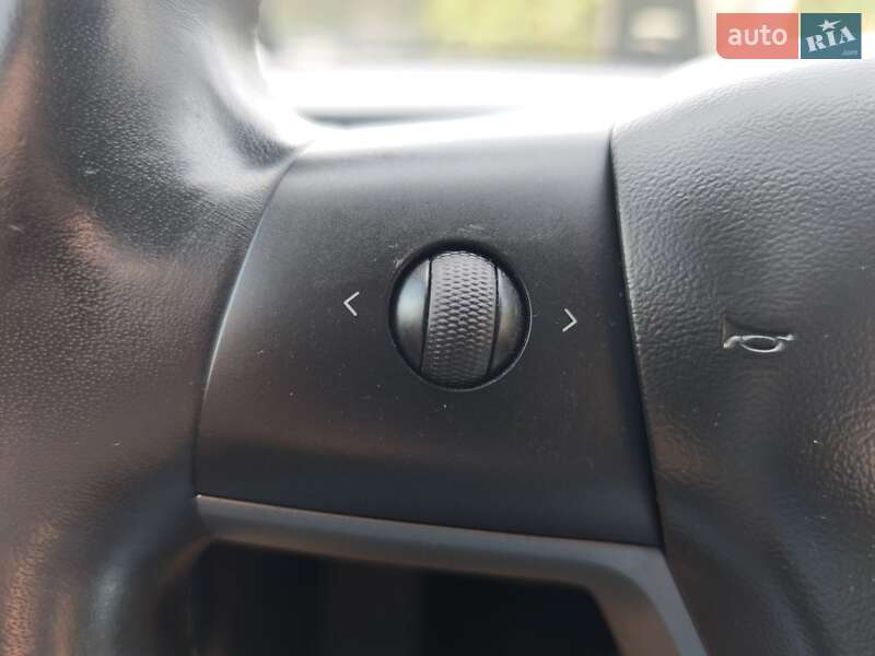 Седан Tesla Model 3 2019 в Стрые