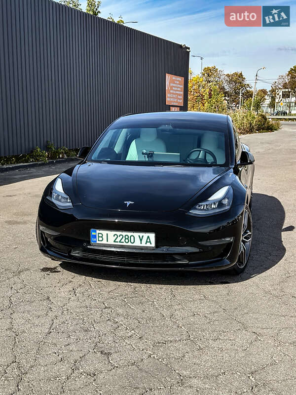 Седан Tesla Model 3 2021 в Полтаве фото 2 Седан Tesla Model 3 2021 в Полтаве