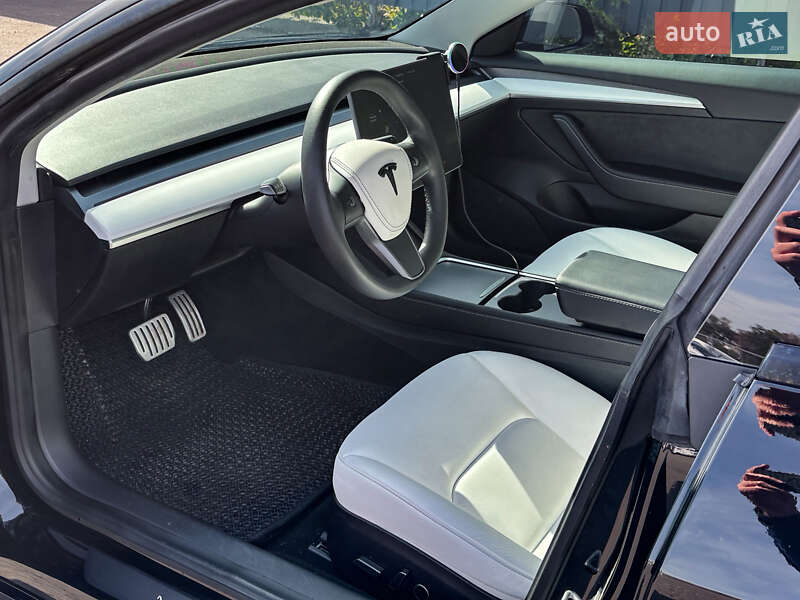 Седан Tesla Model 3 2021 в Полтаве фото 20 Седан Tesla Model 3 2021 в Полтаве