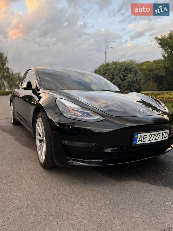 Седан Tesla Model 3 2022 в Дніпрі фото 7 Седан Tesla Model 3 2022 в Дніпрі
