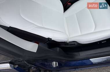 Седан Tesla Model 3 2019 в Києві