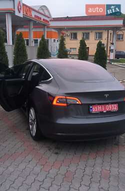 Седан Tesla Model 3 2018 в 
