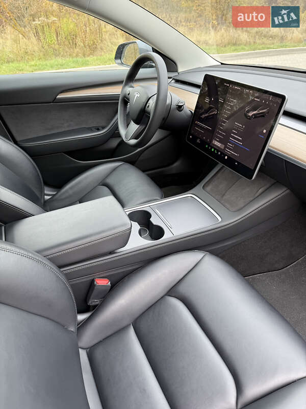 Седан Tesla Model 3 2022 в Києві фото 24 Седан Tesla Model 3 2022 в Києві