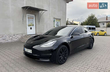Седан Tesla Model 3 2019 в Луцке
