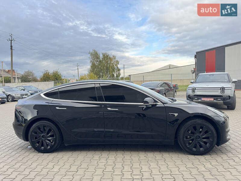 Седан Tesla Model 3 2019 в Луцьку фото 4 Седан Tesla Model 3 2019 в Луцьку