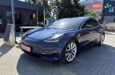 Седан Tesla Model 3 2019 в 