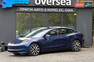 Седан Tesla Model 3 2024 в Хмельницькому