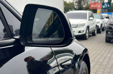 Седан Tesla Model 3 2024 в 