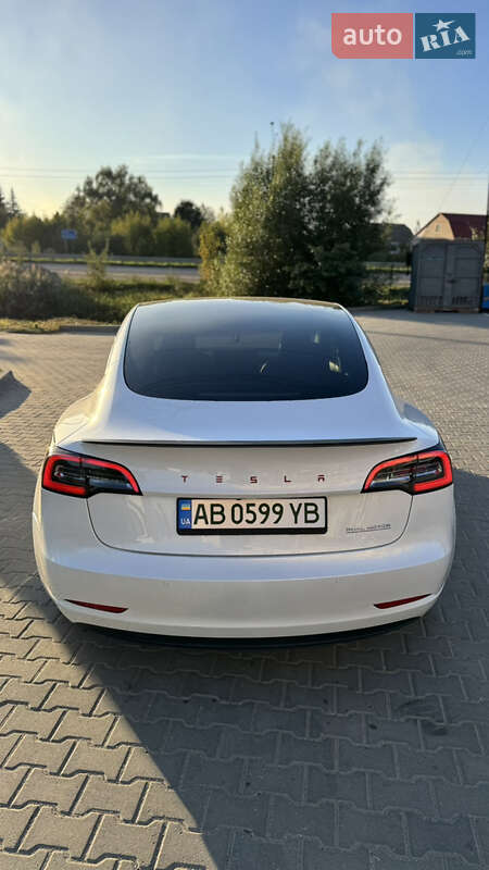 Седан Tesla Model 3 2021 в Вінниці фото 15 Седан Tesla Model 3 2021 в Вінниці