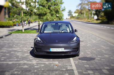 Седан Tesla Model 3 2019 в Ужгороде