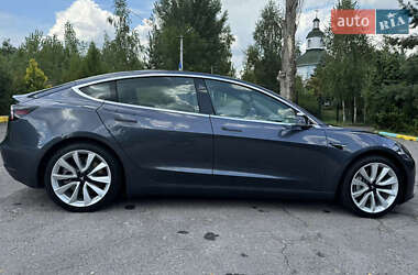 Седан Tesla Model 3 2019 в 