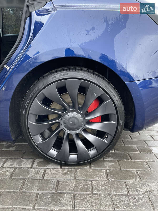 Седан Tesla Model 3 2022 в Софиевской Борщаговке
