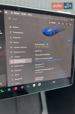 Седан Tesla Model 3 2022 в 