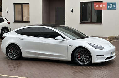 Седан Tesla Model 3 2019 в 